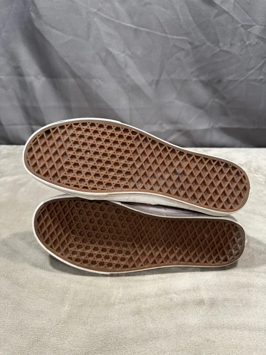 Vans Red Canvas Low-Top Sneakers - Picture 10 of 11